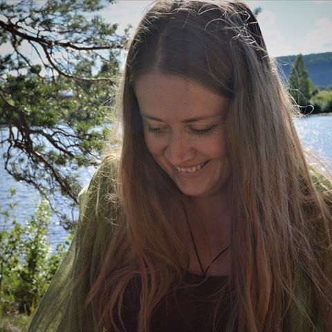 Frida Hallberg Författare